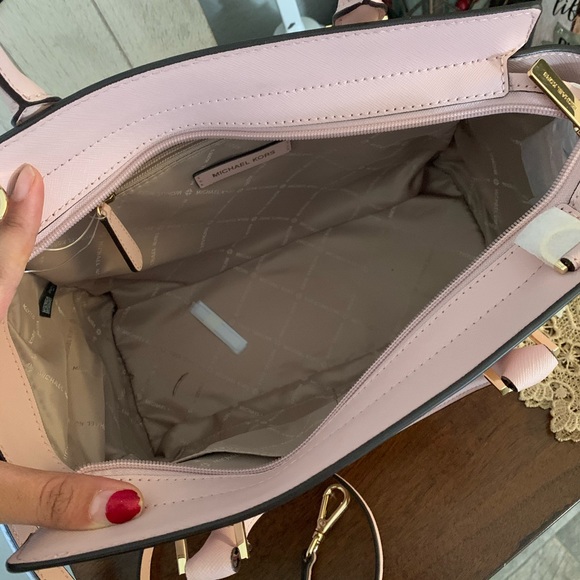 Last one 🌸New MK  M Selma & double zipper wallet - Picture 7 of 8